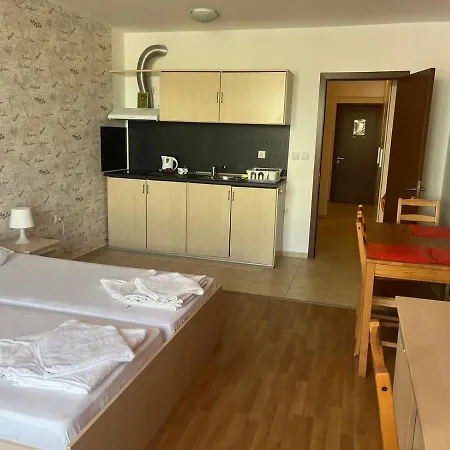 Dimar Apartment *